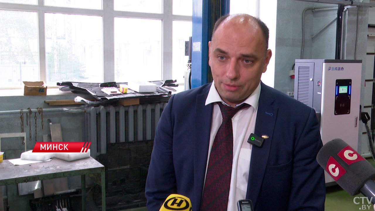 В Беларуси создают грузовик с водородной установкой-4