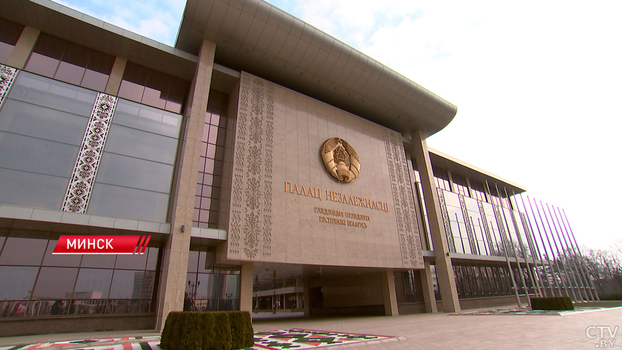 Лукашенко встретился со спецпосланником Папы Римского Клаудио Гуджеротти-2