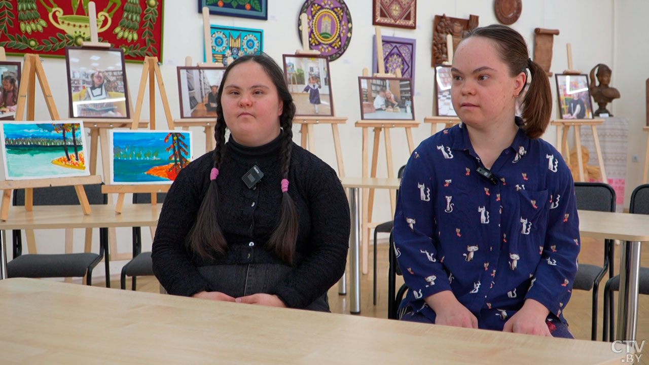 Яркие и победоносные работы! В музее ВОВ прошёл пленэр с участием юных художников-3