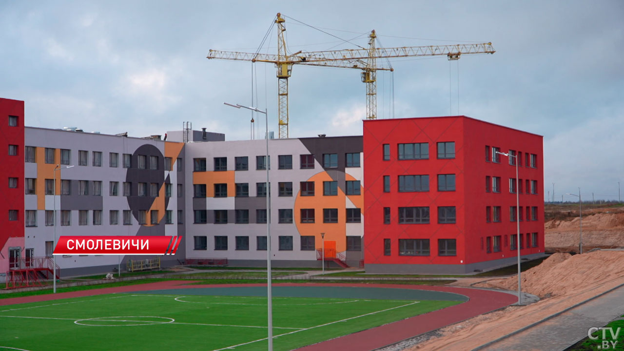 Рост зарплат и дешёвое жильё – Президент утвердил важнейшие прогнозные параметры развития Беларуси на 2026-й-12