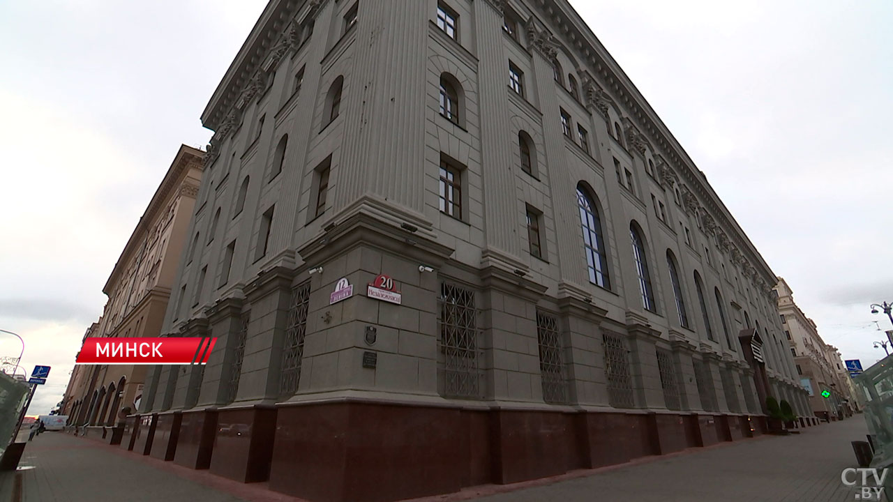 Рост зарплат и дешёвое жильё – Президент утвердил важнейшие прогнозные параметры развития Беларуси на 2026-й-14