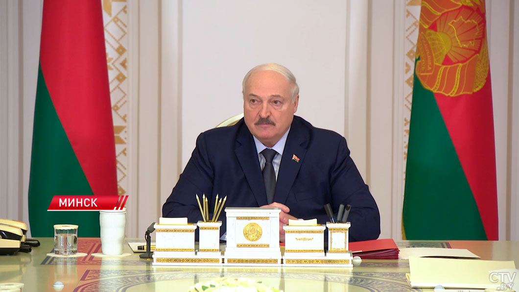 «Тот, кто не усвоит, работать не будет». Президент провёл кадровые назначения в руководстве регионов-4