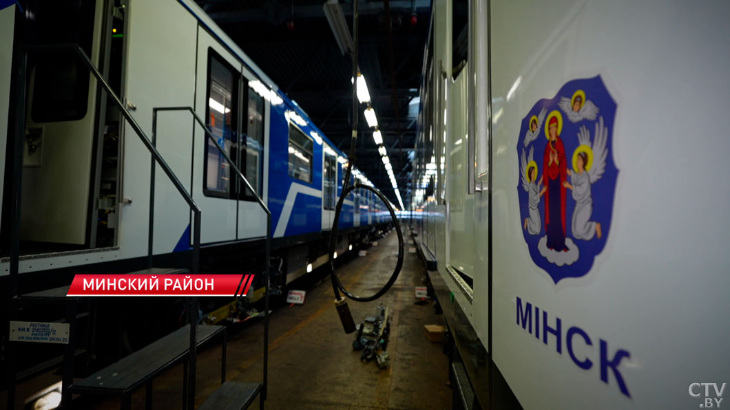 Новые поезда метро прибыли в Беларусь из России! Узнали, когда пассажиры смогут оценить их преимущества-4