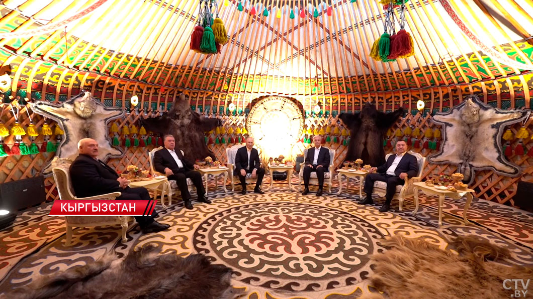 «Мы всегда готовы». Лукашенко подтвердил готовность Минска возобновить мирные переговоры по Украине-12