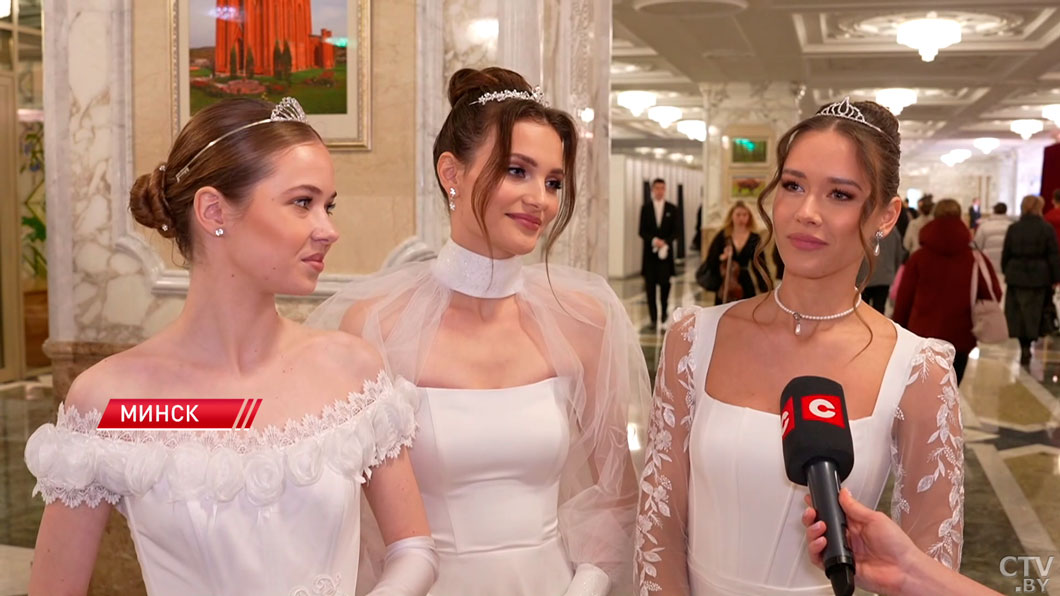 За ними – будущее Беларуси! Дворец Независимости собрал более 330 участников новогоднего бала-8