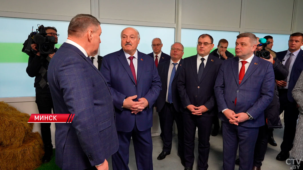 Лукашенко: удивительно, что «Горизонт» будет коров доить-6