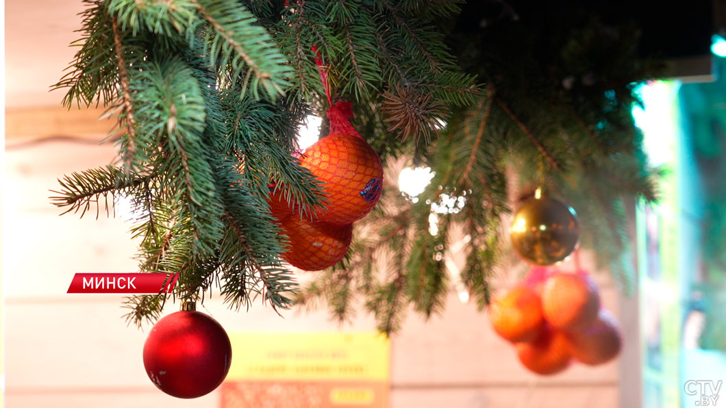 Со вкусом праздника – у столичного Дворца спорта проходит «Калядны кiрмаш»-10