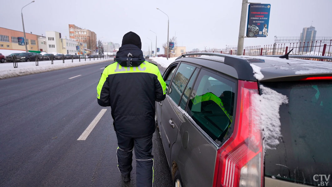 Снег, гололёд, короткий световой день и низкие температуры – в ГАИ напоминают о факторах риска-2 Снег, гололёд, короткий световой день и низкие температуры – в ГАИ напоминают о факторах риска-2
