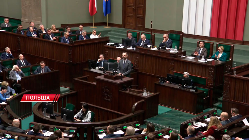 Планы Польши по милитаризации страны вызвали недовольство среди депутатов Сейма