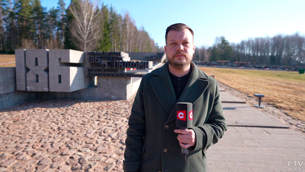 В мемориальном комплексе «Хатынь» проходит акция «Приди и поклонись»-2