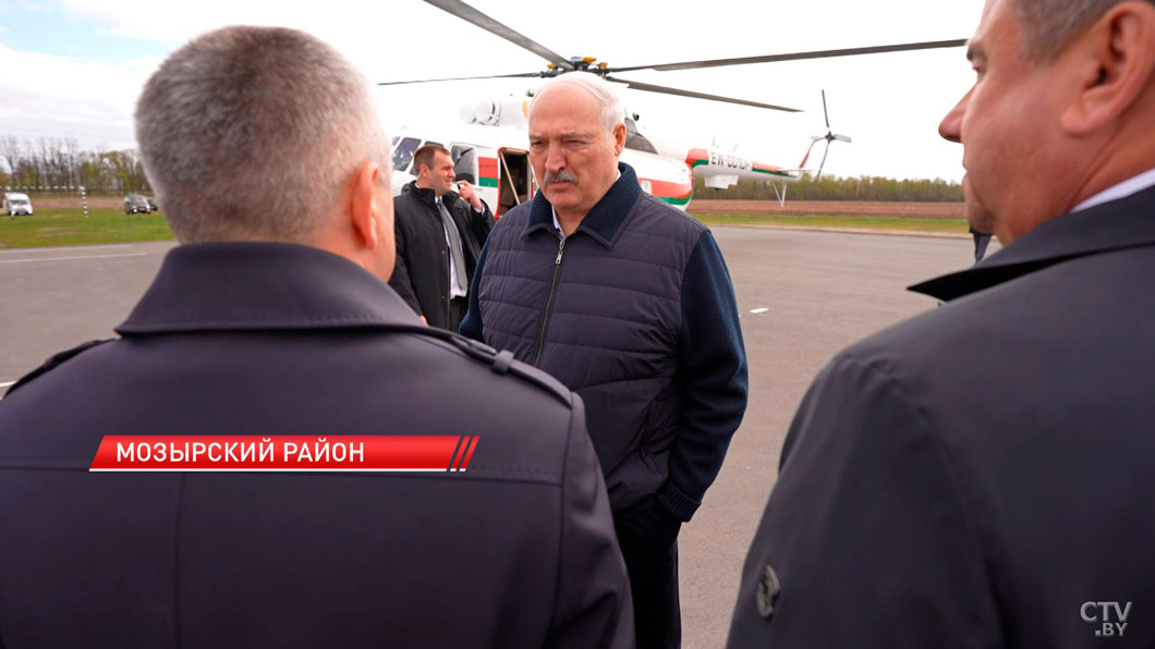 «О чем тогда можно говорить?!» Лукашенко поручил вернуть к жизни систему агросервисов-4 «О чем тогда можно говорить?!» Лукашенко поручил вернуть к жизни систему агросервисов-4