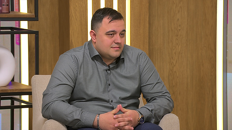 Как в мире гаджетов увлечь ребёнка шахматами? Пообщались с тренером национальной сборной Беларуси