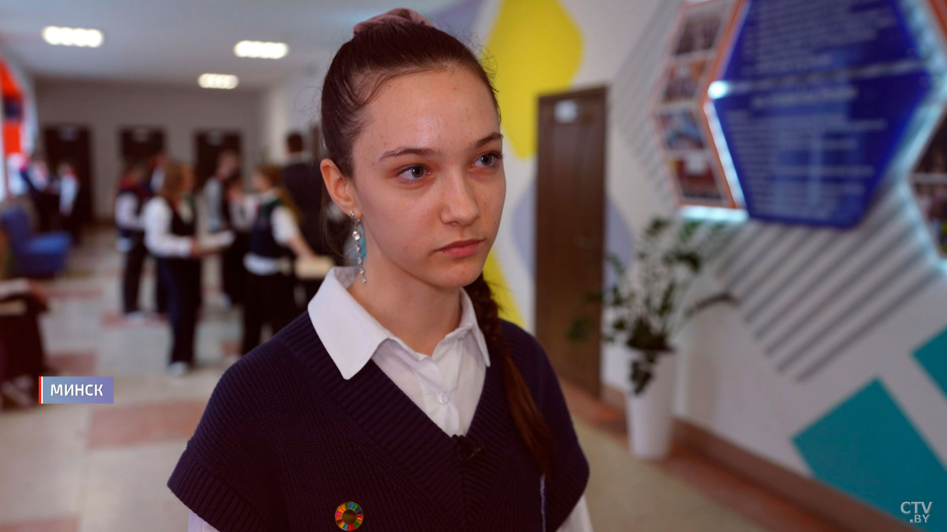 «Это наша зависимость». Что думают дети, их родители и учителя о запрете гаджетов в школе?-24