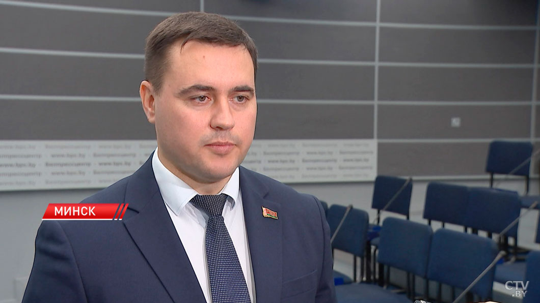 Языковой экзамен для мигрантов пройдёт в Беларуси 30 сентября-4