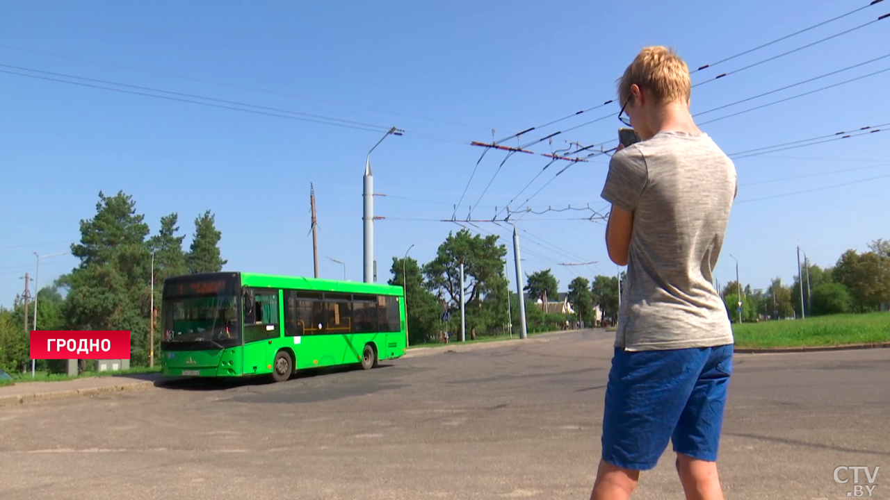 Школьник из Гродно создает миниатюрные модели автобусов и троллейбусов-7