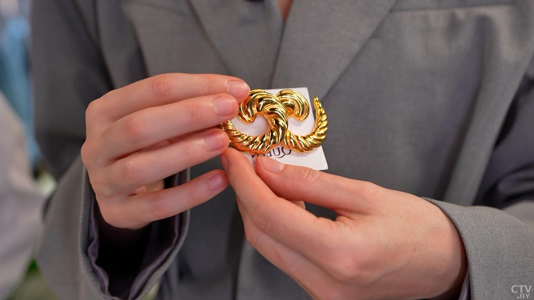 Добавить изюминку в образ – проще простого! Советы от стилиста, как выбрать аксессуары-4 Добавить изюминку в образ – проще простого! Советы от стилиста, как выбрать аксессуары-4