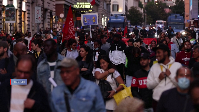 Не поставлять оружие в Украину, а заняться собственной экономикой. Вот чего хотят жители Европы