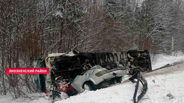 Пострадавшие в ДТП в Витебской области: «Никто равнодушным не остался. Машины все останавливались. Помогали нам выбираться»-1