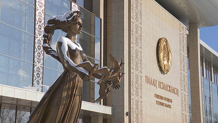 Лукашенко поздравил Президента Ирана с 47-й годовщиной Исламской революции