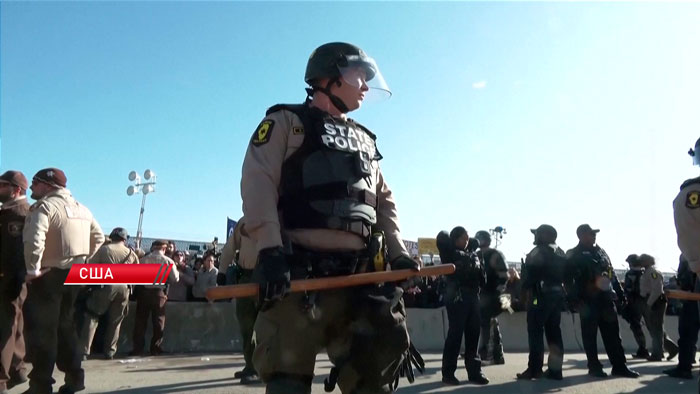 В Чикаго фиксируется рост напряжённости на фоне рейдов иммиграционной и таможенной полиции США