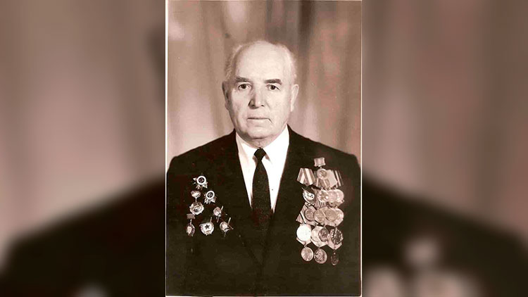 Первый ворвался в рощу и очистил её от немцев. «Незабытые истории»-1
