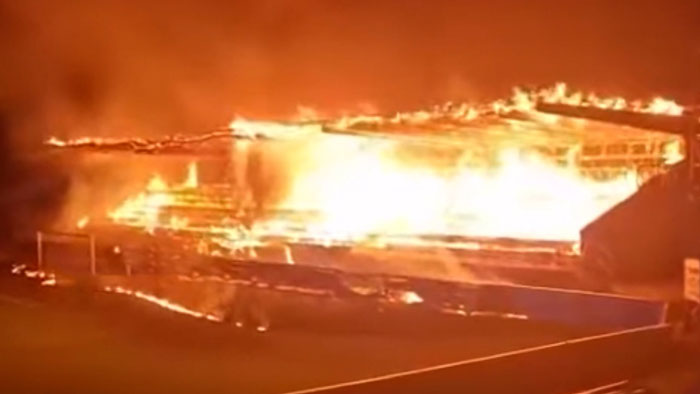 Фанаты финского «Хака» сожгли стадион своей команды после вылета из Премьер-лиги