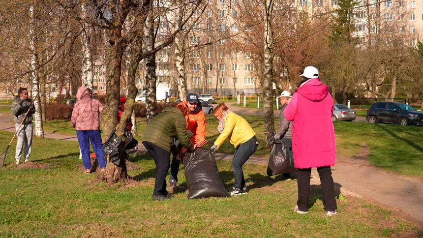В Минтруда напомнили о мерах безопасности при проведении субботника