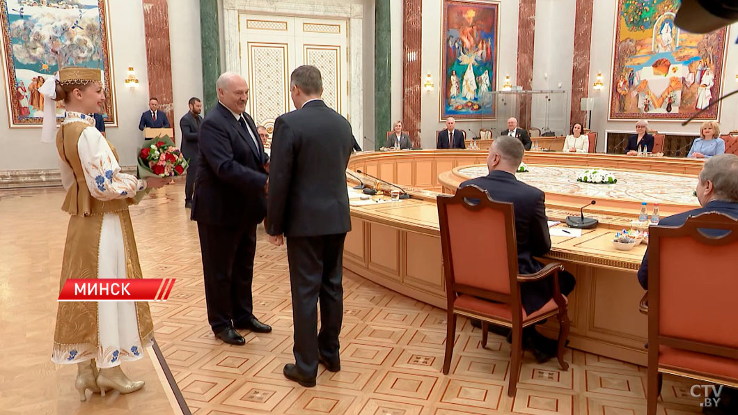 Мог стать учёным, но понял: не мое. Лукашенко о зигзагах президентской биографии-6 Мог стать учёным, но понял: не мое. Лукашенко о зигзагах президентской биографии-6