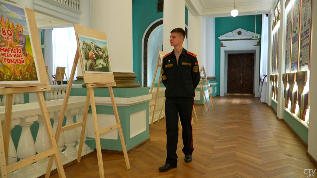 Как готовят будущих белорусских офицеров? Пообщались с воспитанниками суворовского училища-3