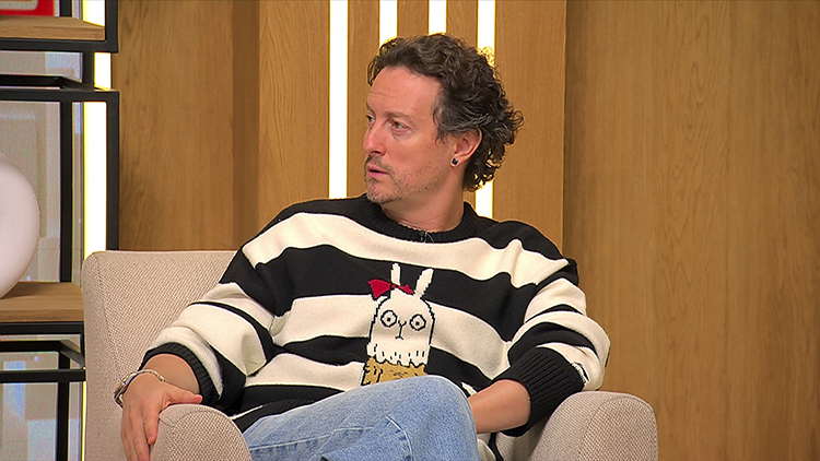 Между нами есть химия! Стас Ярушин и Настя Кравченко записали песню – интервью