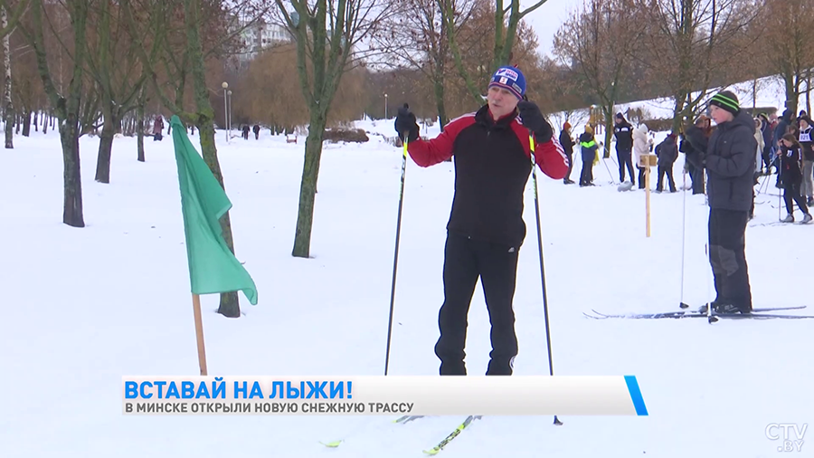 Новая лыжная трасса появилась в парке Павлова. Как её оценили любители зимнего спорта?-10