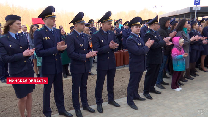 В Сенице открыли дом для прокурорских работников. На строительство ушёл всего лишь год-1