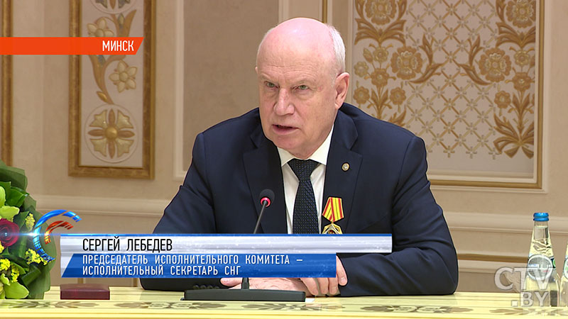 В Воложинском районе тяжелогруз наехал на пешехода: мужчина погиб на месте  