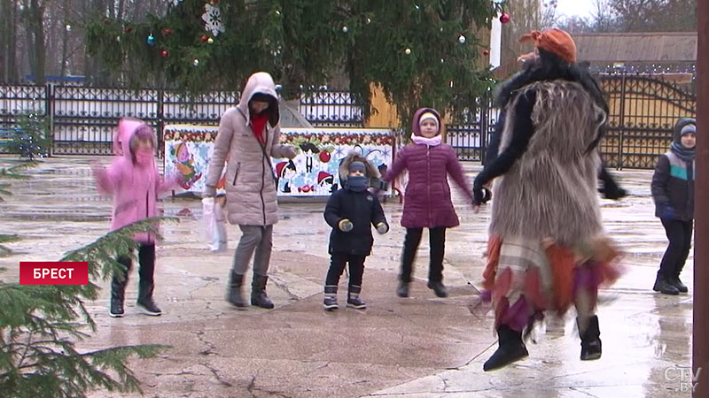 Какие надежды на 2019-й возлагают жители Бреста? Опрос на улицах города в первый день года-33