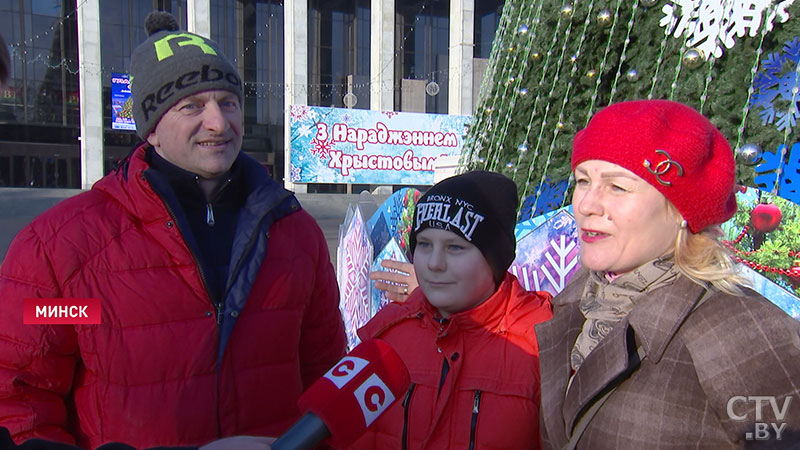 Что такое Новый год для каждого? Рассказывают минчане и гости города на Октябрьской площади-8