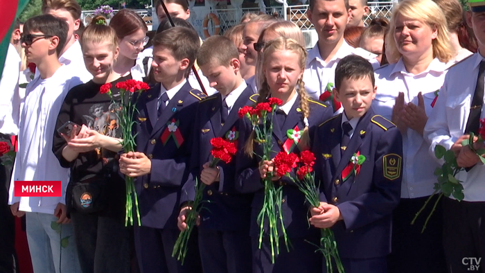 «Важный проект для всех поколений». Новый мемориал появился в парке Победы в Минске-10