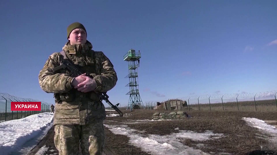 «Я знаю, что никто из вас не спал этой ночью». О чём говорил Лукашенко на совещании с военными?-16