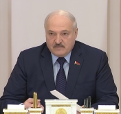 «Я знаю, что никто из вас не спал этой ночью». О чём говорил Лукашенко на совещании с военными?