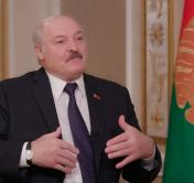 Дальнейшая судьба беженцев и легитимность Президента. О чём ещё говорил Лукашенко с журналисткой TRT?