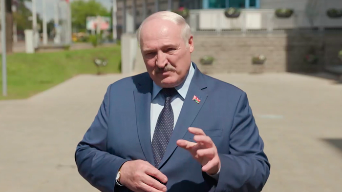 «Нам же надо было тела забрать». Лукашенко об операции по освобождению белорусов в Украине