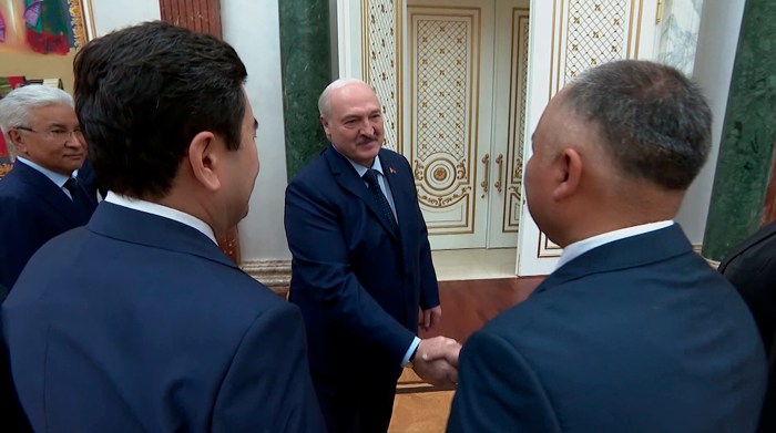 Лукашенко: «Без шума, не поддавайтесь на эти уловки!» Президент о попытках Запада разорвать единство ОДКБ