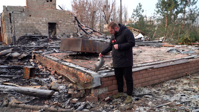 «Взрывы были сумасшедшие». Григорий Азарёнок своими глазами увидел, что после себя оставляют украинские войска-1