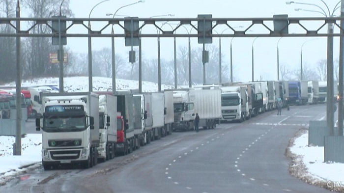 Госпогранкомитет РБ предупреждает об очередях на границе с ЕС перед праздниками