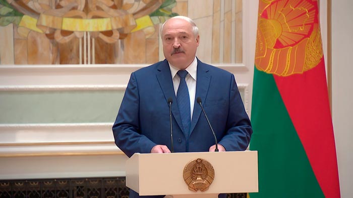 Александр Лукашенко: «Война, скорее всего, не начнётся с агрессии извне, она начнётся изнутри»