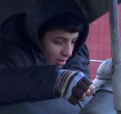 «Ситуация всё сложнее. Пришли холода». Около 1000 беженцев продолжают находиться в кризисном центре