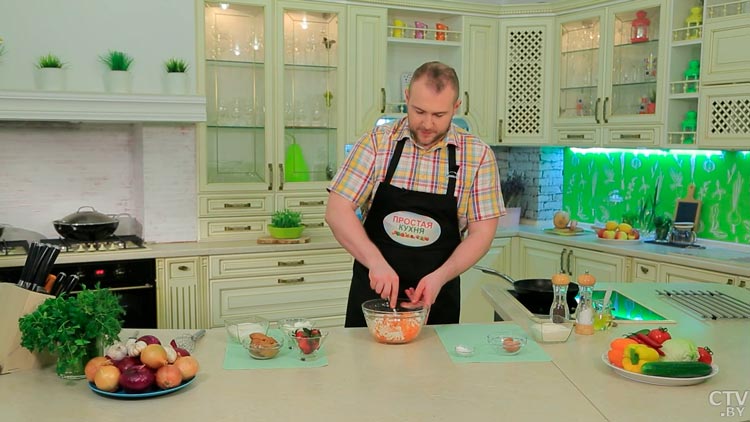 Морковные оладьи с кремом из варёной сгущенкой. Пошаговый рецепт вкусного завтрака -1 Морковные оладьи с кремом из варёной сгущенкой. Пошаговый рецепт вкусного завтрака -1