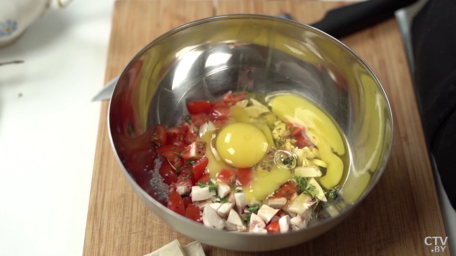 Готовим необычный омлет в духовке. Кулинар поделилась вкусным рецептом-6