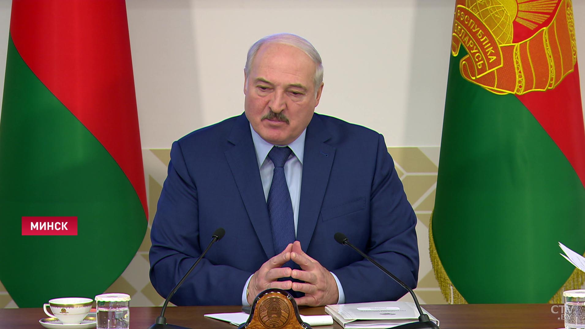 «Примем самые жёсткие меры. Но не цензуры». Что Александр Лукашенко думает о соцсетях?-1