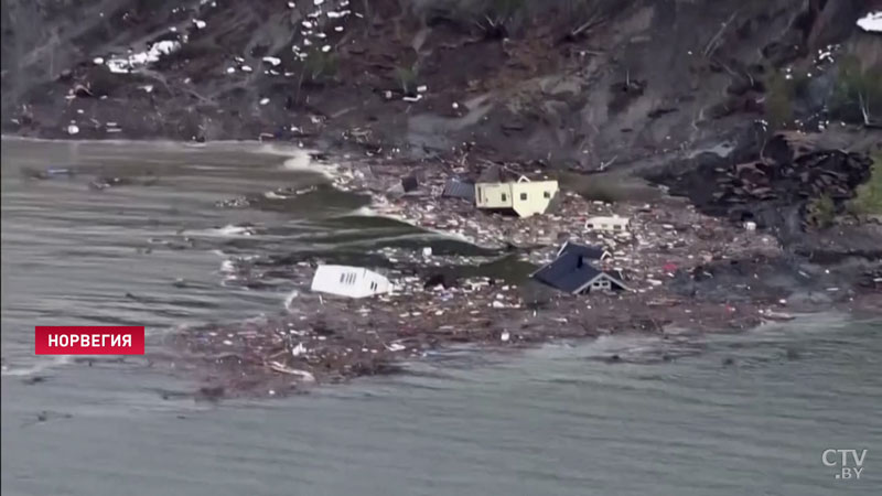 В Норвегии оползень смыл в море целый посёлок-8