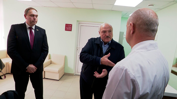 Лукашенко оценил Островецкую больницу: «Я рассчитывал, что это будет один из маяков»